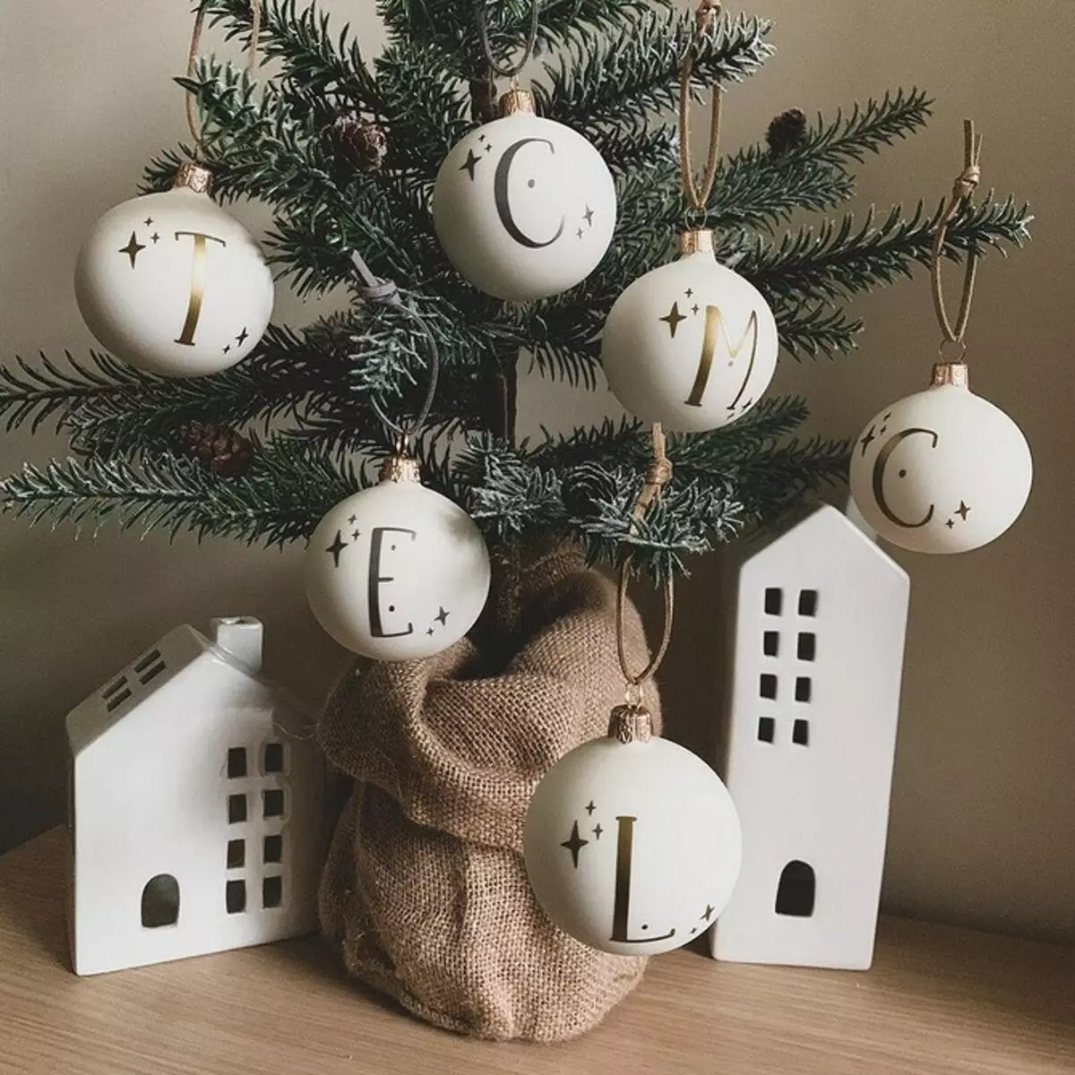9 Eco-friendly methods Dispose of New Year's decor 567_27