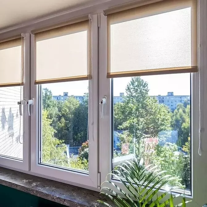 Ersetzen von doppelt glasierten Fenstern in Kunststofffenster mit eigenen Händen: 7 Antworten auf die wichtigsten Fragen und Anweisungen 5782_18