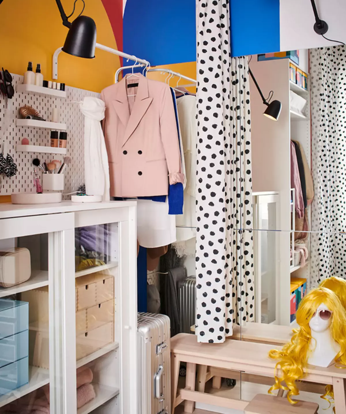 Microgarderous saka IKEA: 5 Gagasan asli sing cocog kanggo kamar paling cilik 5803_8