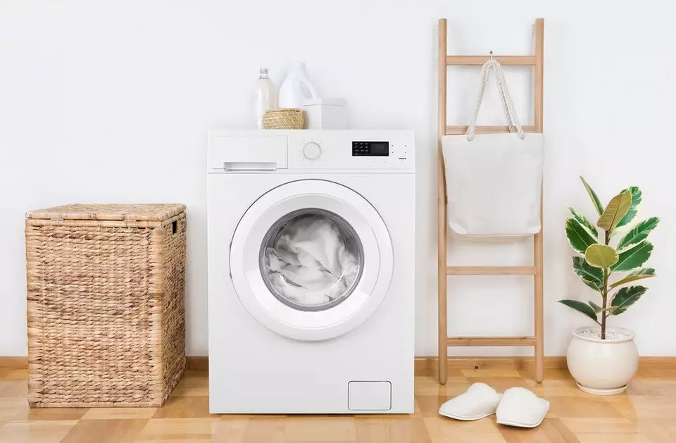 Kuidas pesta tülli ja mitte rikkuda seda: Kasulikud näpunäited käsitsi ja masina pesemiseks 5997_5