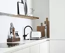 Dapur putih dengan countertop putih: 5 pilihan reka bentuk dan 50 foto 5999_12