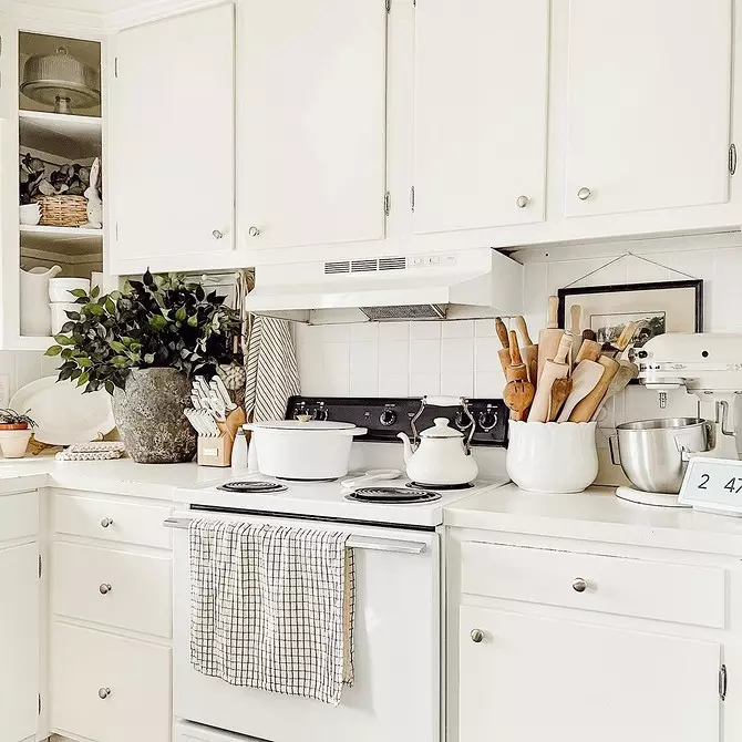 Cozinha branca com bancada branca: 5 opções de design e 50 fotos 5999_13