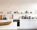 White Kitchen ine White Countertop: 5 Dhizaini Sarudzo uye makumi mashanu mafoto 5999_30