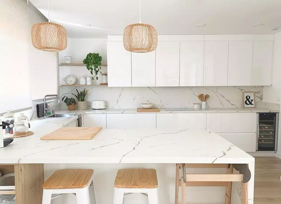 Weiße Küche mit weißer Arbeitsplatte: 5 Design-Optionen und 50 Fotos 5999_33
