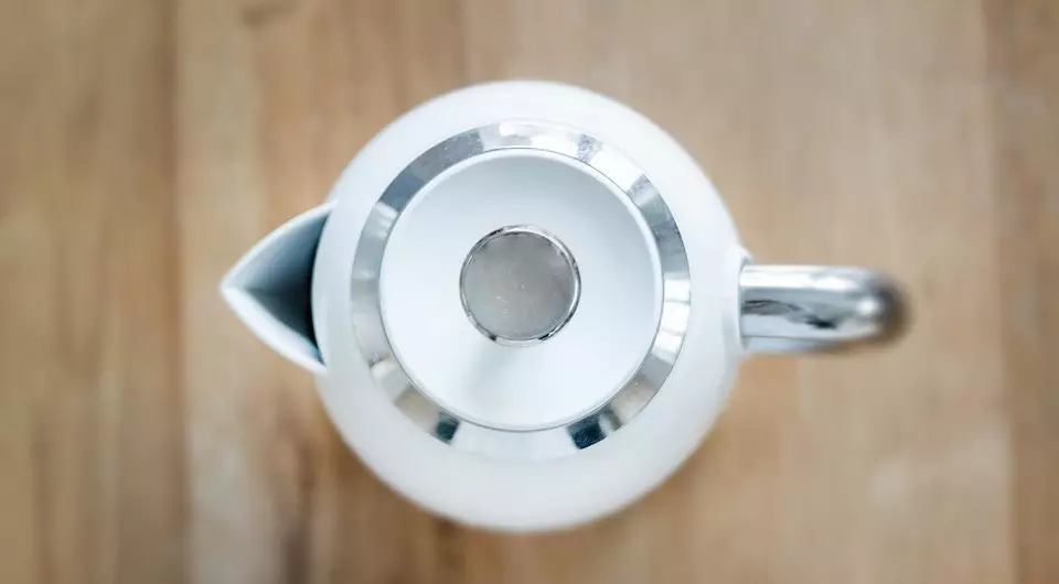 8 रसोई उपकरणों को कैसे साफ करें जिन पर हाथ शायद ही कभी पहुंच रहे हैं 599_16