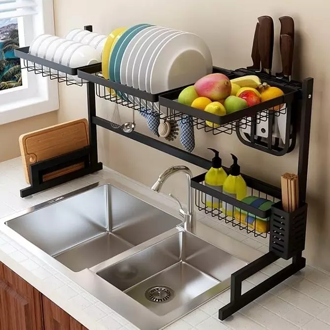 Къде да изсушат съдовете в кухнята: 6 различни идеи 6023_26