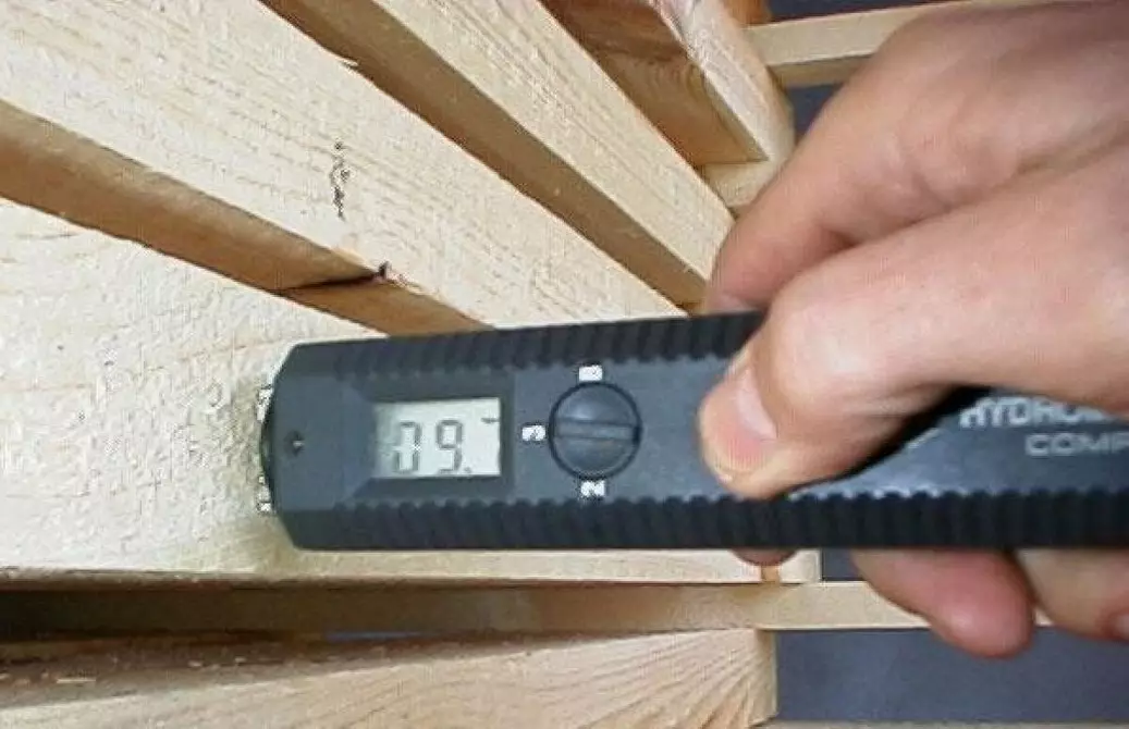 लकड़ी के एक पोर्च के लिए कदम कैसे बनाएं और डीपीके इसे स्वयं करें: चरण-दर-चरण निर्देश 6051_12