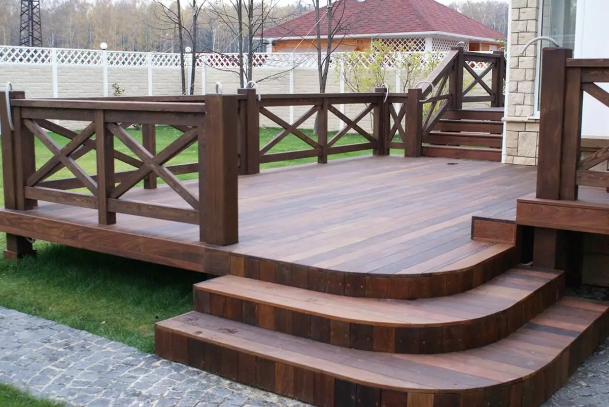 Ako urobiť kroky pre verandu dreva a DPK Urobte si sami: krok za krokom pokyny 6051_48