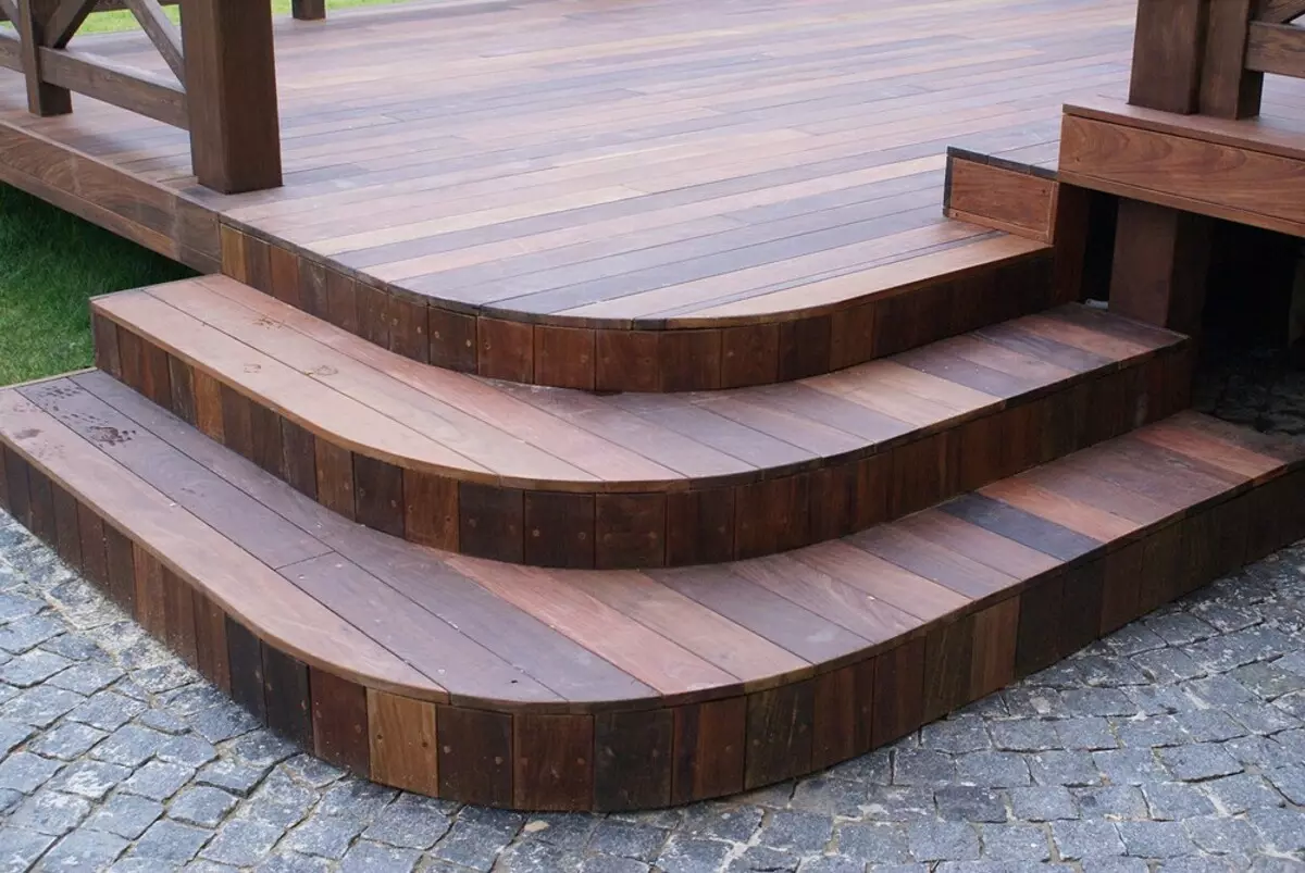 كيفية اتخاذ خطوات لشرفة من الخشب و DPK تفعل ذلك بنفسك: تعليمات خطوة بخطوة 6051_49