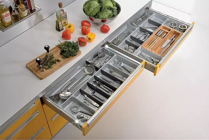 Sådan vælger du køkkenkasser og organiserer korrekt opbevaring: 7 vigtige tips 6191_5