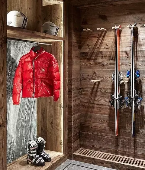 Skis and skates are comfortable to store on ...
