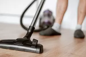Where to keep a vacuum cleaner in the apartment: 8 convenient places 636_1