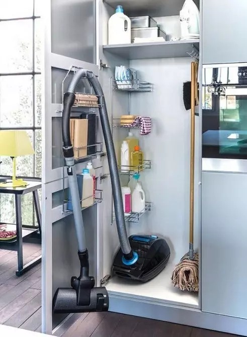 Where to keep a vacuum cleaner in the apartment: 8 convenient places 636_44