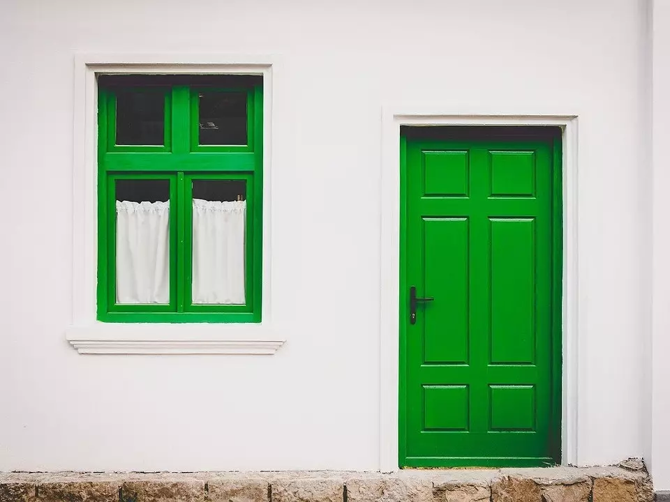 Яку вхідні двері вибрати для приватного будинку: 5 важливих критеріїв 6394_9