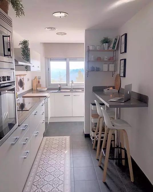 Πώς να εκδώσετε ένα εσωτερικό κουζίνα με νεροχύτη στο παράθυρο: χρήσιμες συμβουλές και 58 φωτογραφίες 6462_123