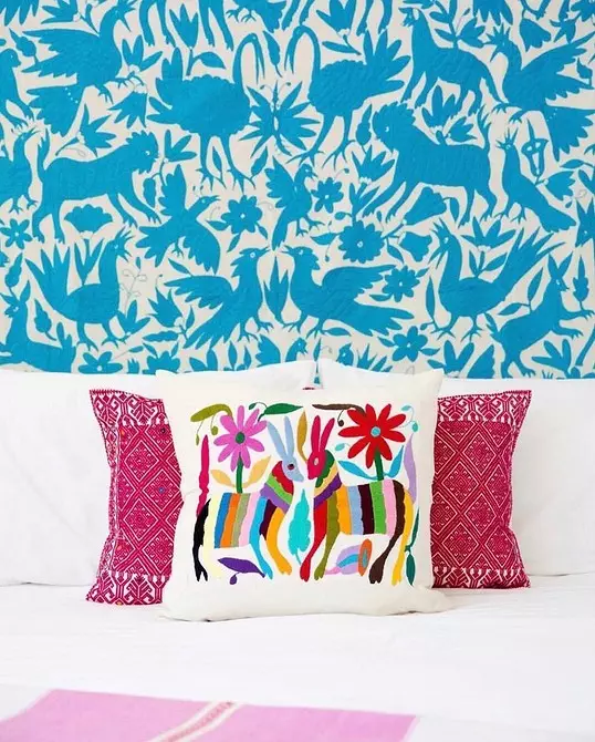I-Bedroom Wallpaper Design: Izitayela zemfashini ezingama-2020 namathiphu wokuthengisa 6477_86