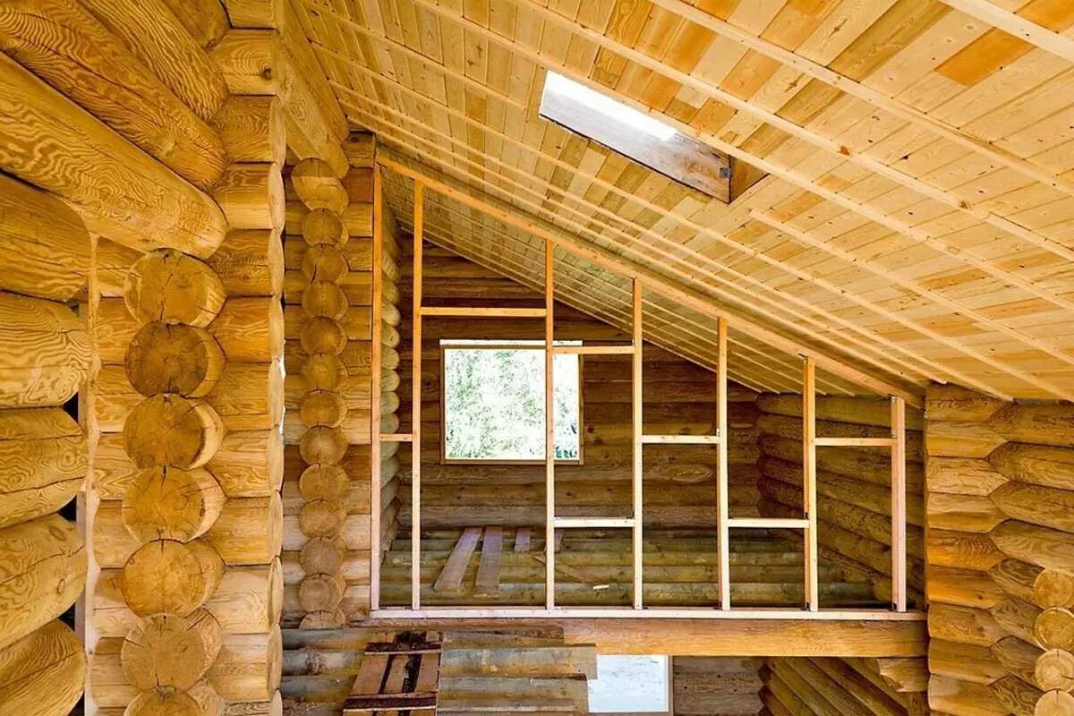 Внутрішні перегородки в дерев'яному будинку: 3 види і поради з будівництва 6490_5