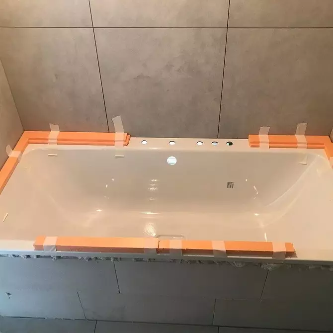 Instaliranje akrilnog kupališta: 3 kape koje se mogu izvesti vlastitim rukama 6653_20
