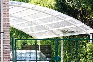 ធ្វើឱ្យ canopy សម្រាប់ម៉ាស៊ីនប៉ូលីកាបូណាតដោយដៃរបស់អ្នកផ្ទាល់ 6657_1