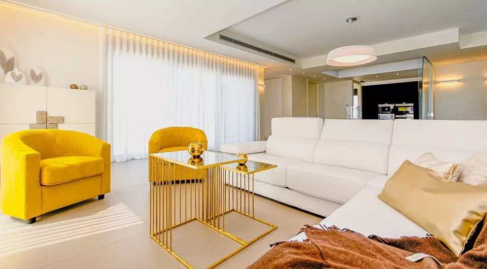 Creeu una zona suau ideal a la sala d'estar: 7 maneres de combinar el sofà i les butaques