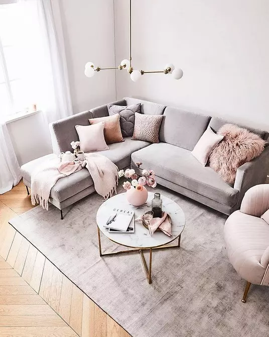 Lumikha ng isang perpektong soft zone sa living room: 7 mga paraan upang pagsamahin ang sofa at armchairs 6660_9