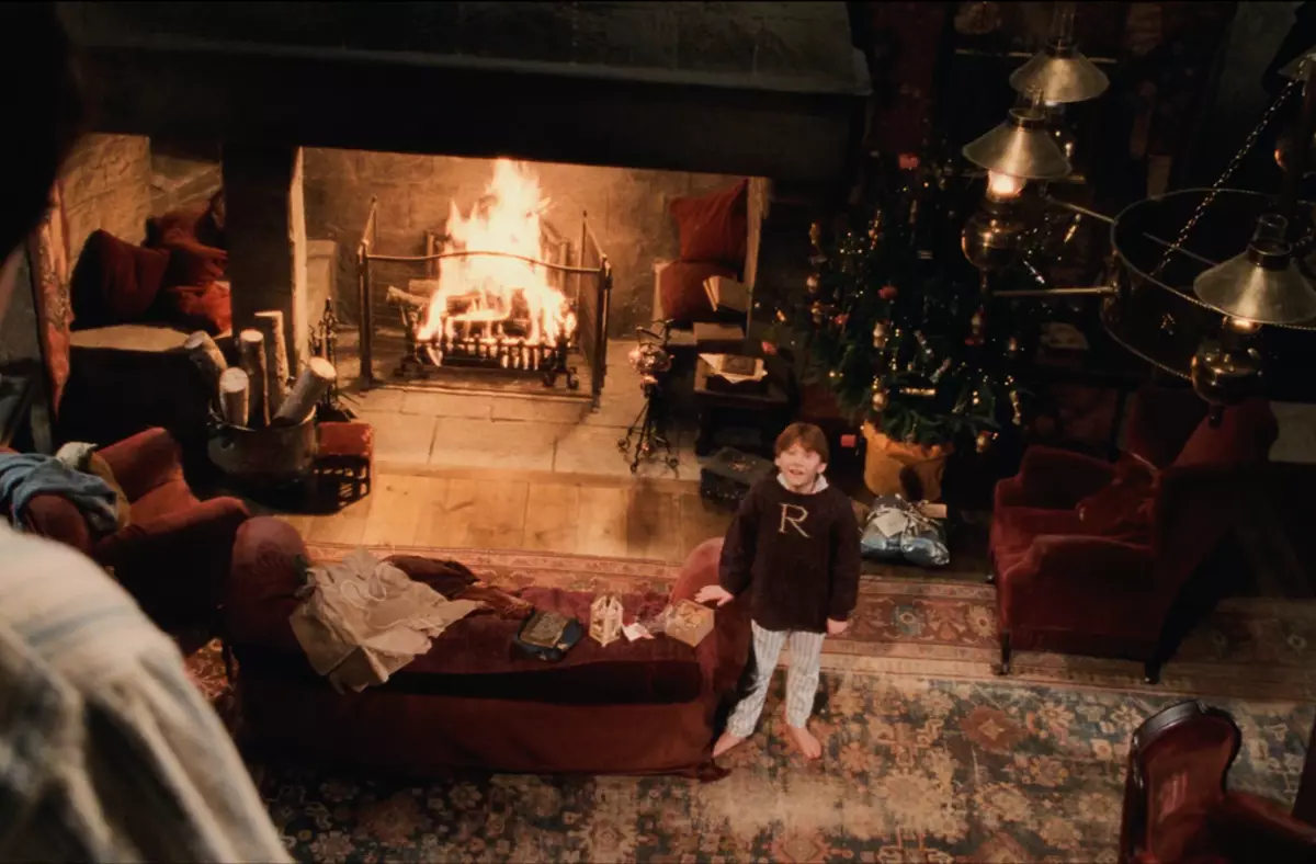 Sherlock Holmss dzīvojamā istaba un 4 vairāk mājīgas atpūtas telpas no slavenām filmām un TV sērijas 6704_17