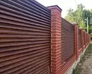 Brick Fence: Mga Uri ng Pagtatag at 47 Mga Totoong Larawan 7037_80