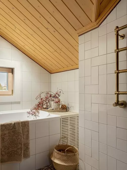 Wir schmücken das Badezimmer in einem Holzhaus (39 Fotos) 7038_62