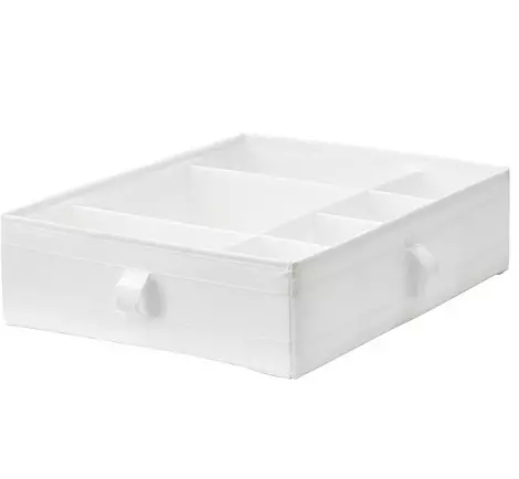 IKEA शाखाहरूको साथ बक्स