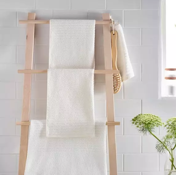11 prodotti utili da Ikea per coloro che vogliono fare un bagno per rilassarsi 7050_59