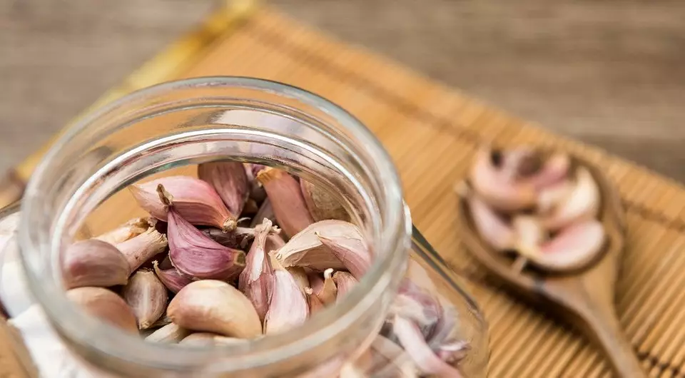How to store garlic at home: 6 ways to store