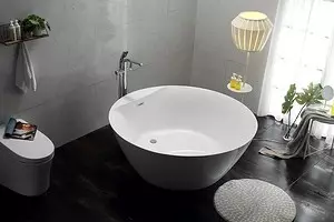 Oprava kúpeľa pomocou akrylu s vlastnými rukami: Jednoduchá inštrukcia v 3 krokoch 7181_1