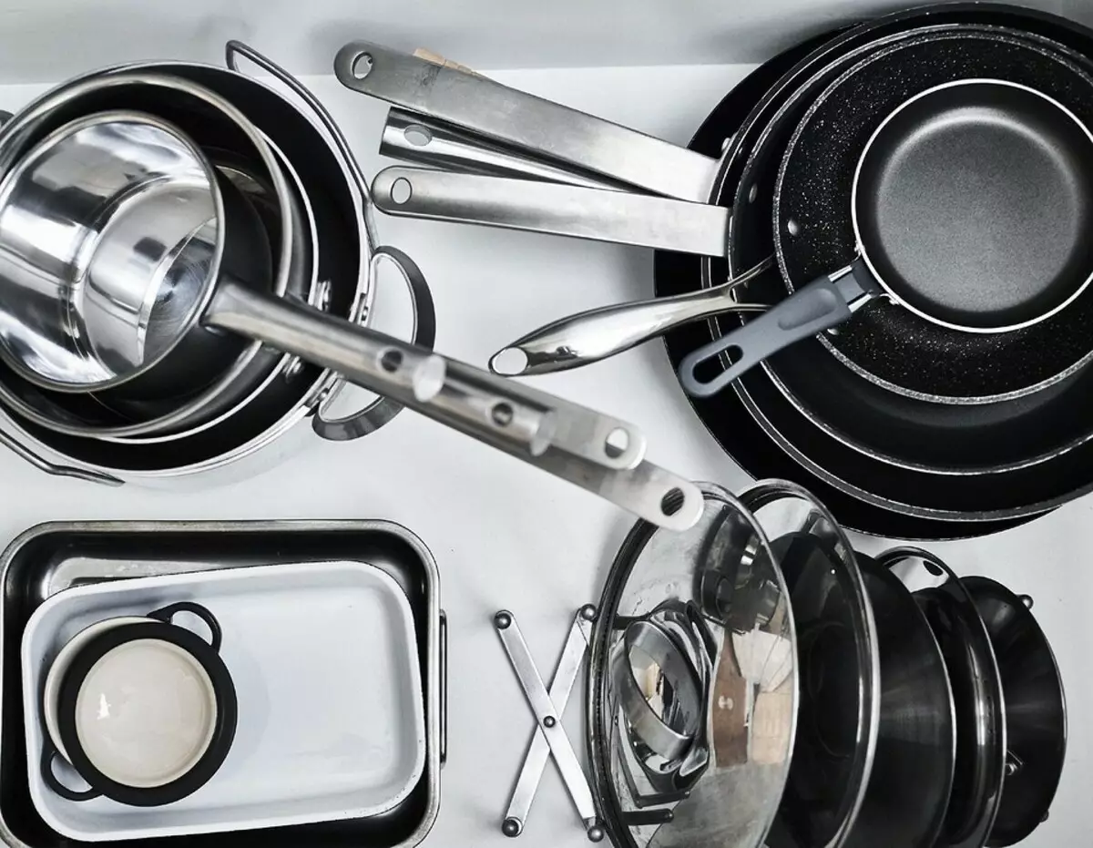 10 Virtuvės priedai, kuriuos naudoja profesionalūs virėjai (ir jūs taip pat jiems reikia!) 7218_22