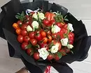 Facciamo un bouquet economico il 1 ° settembre: dai colori del paese, frutta e verdura 7270_18