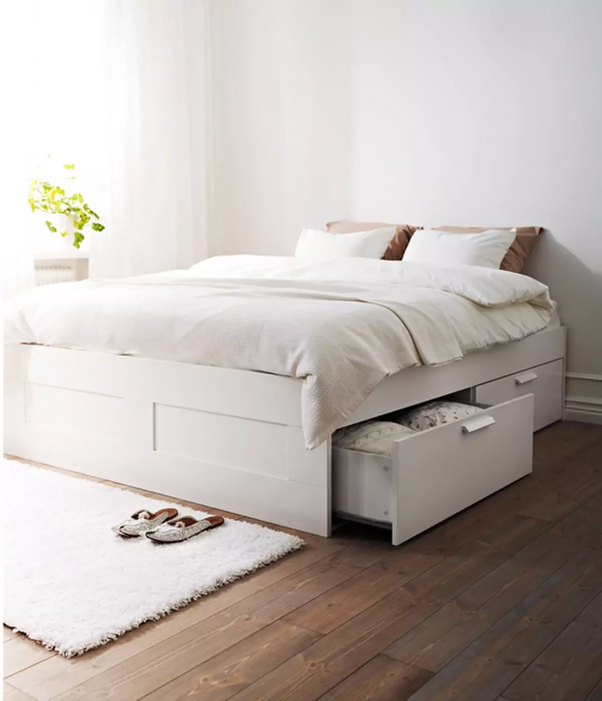 Outillage Un lieu de couchage dans les mélogabrites: 9 meilleurs lits, canapés et canapés d'Ikea 7288_18