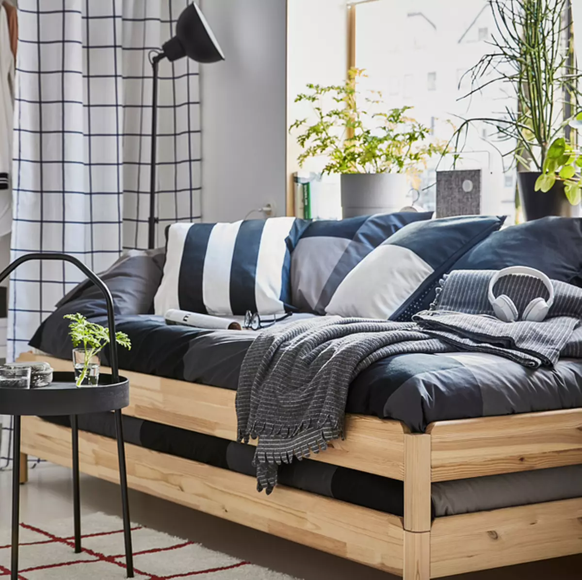 Outillage Un lieu de couchage dans les mélogabrites: 9 meilleurs lits, canapés et canapés d'Ikea 7288_8