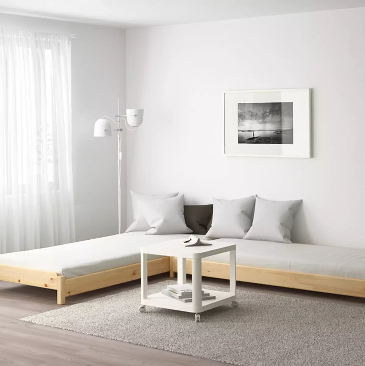 メロガブライトの寝室のツーリング：9台ベッド、ソファ、イケアからのソファ 7288_9