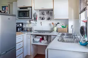10 ideja za skladištenje na sićušnoj kuhinji, koje su vrlo lako implementirati 7440_1