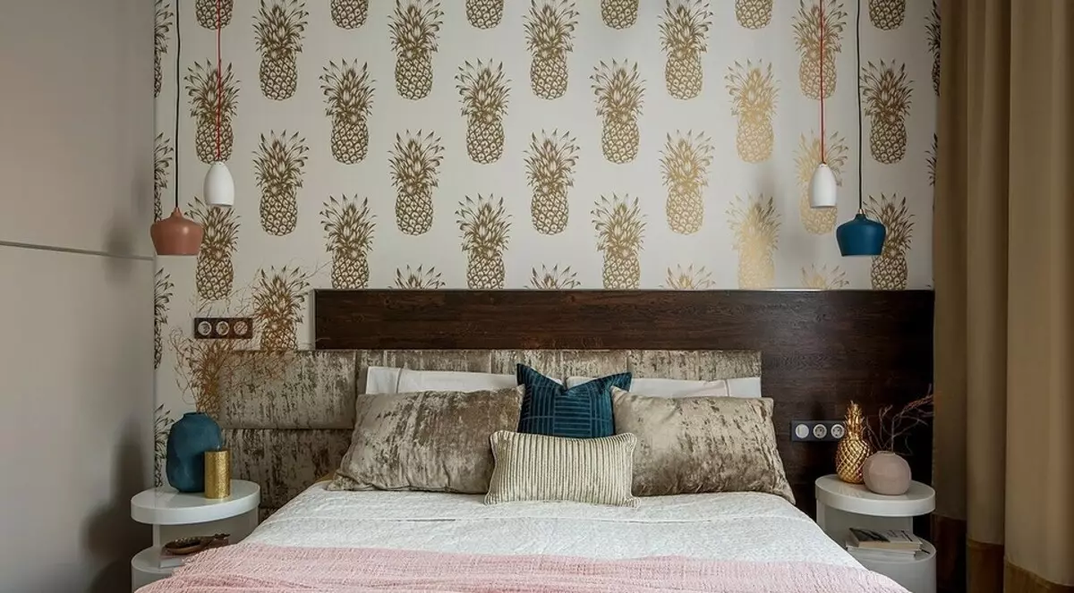 What color of the wallpaper to choose for the bedroom to make the room cozy and beautiful