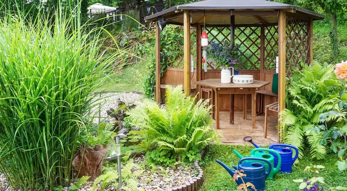 Simple and beautiful: how to make a gazebo of wood (55 photos)