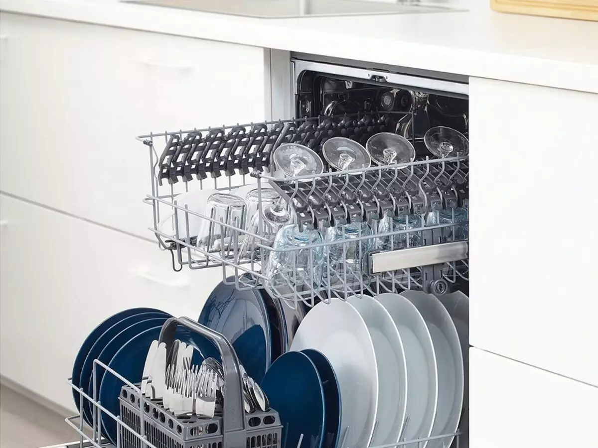 Slik installerer du en innebygd oppvaskmaskin: trinnvis instruksjoner 7766_14