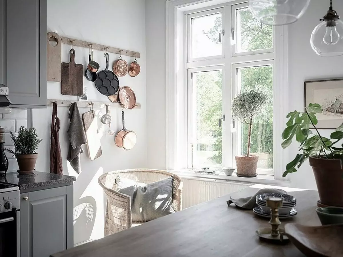 11 Noi idei de stocare peppedate în apartamente scandinave 8043_39
