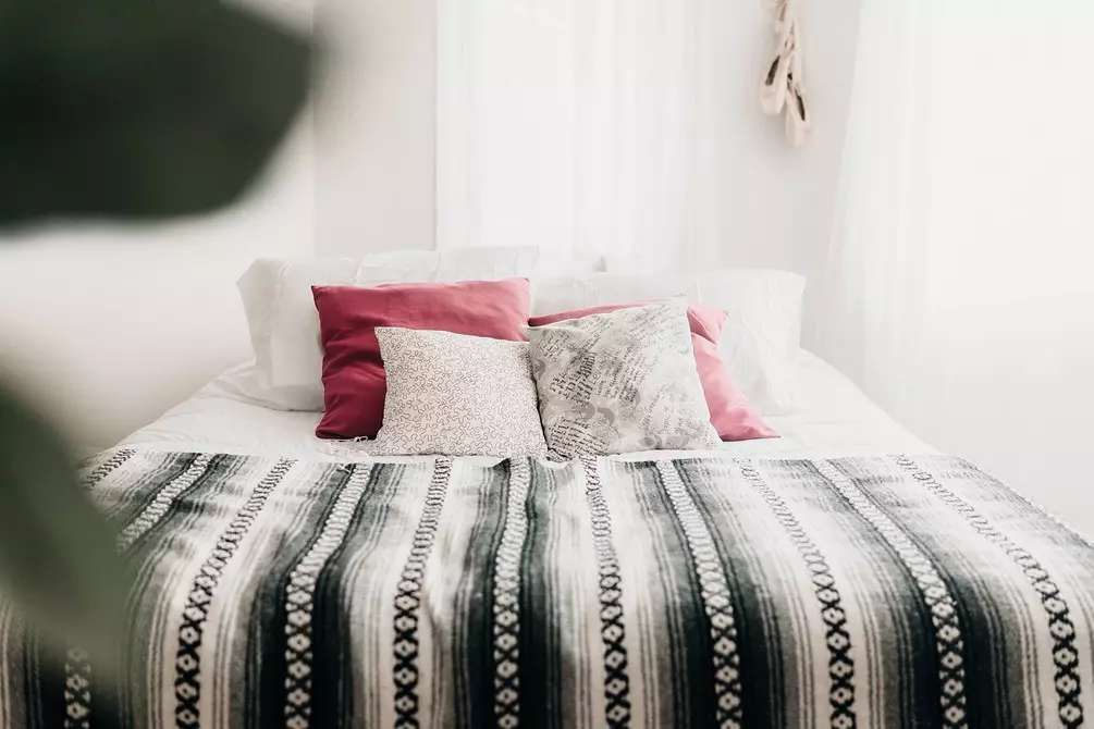 6 кращих колірних рішень для маленької спальні 8055_24