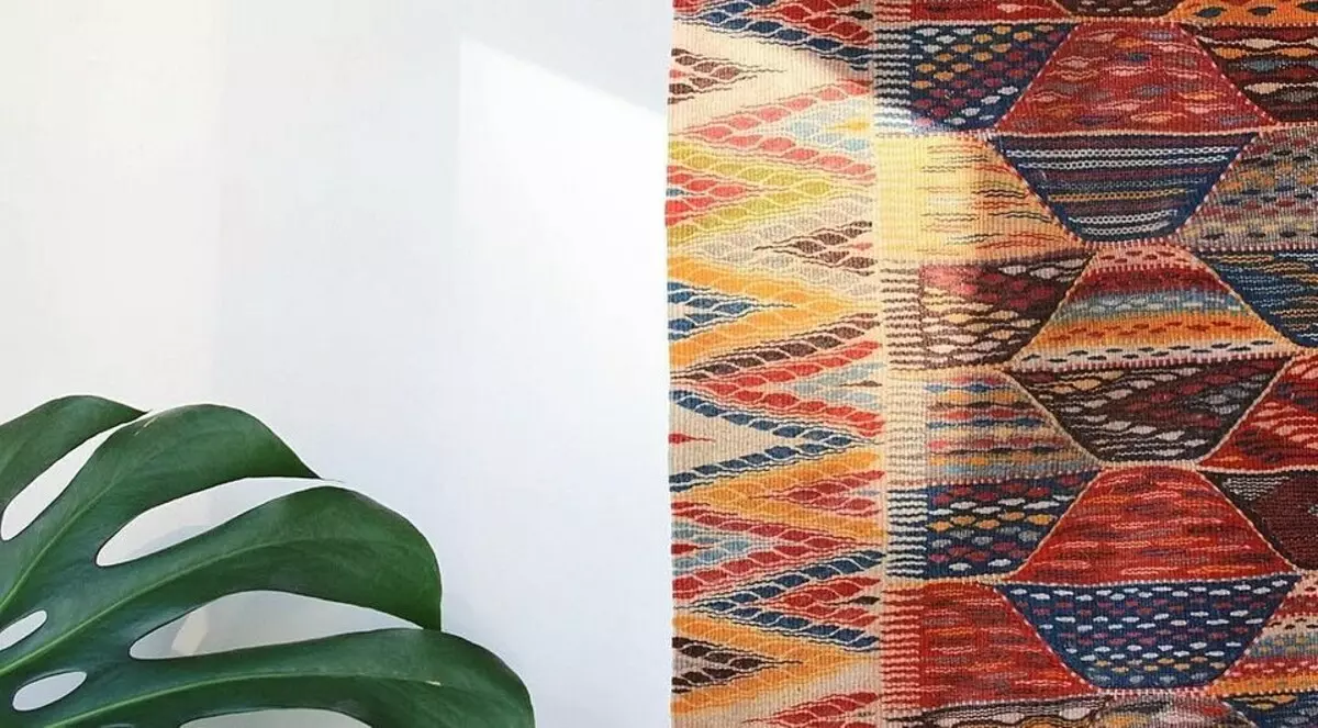 Trend powrotny: 8 powodów, aby zawiesić dywan na ścianie