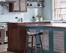 چگونه برای ایجاد یک طراحی آشپزخانه روشن از رنگ فیروزه ای و جلوگیری از خطاها؟ 8228_162