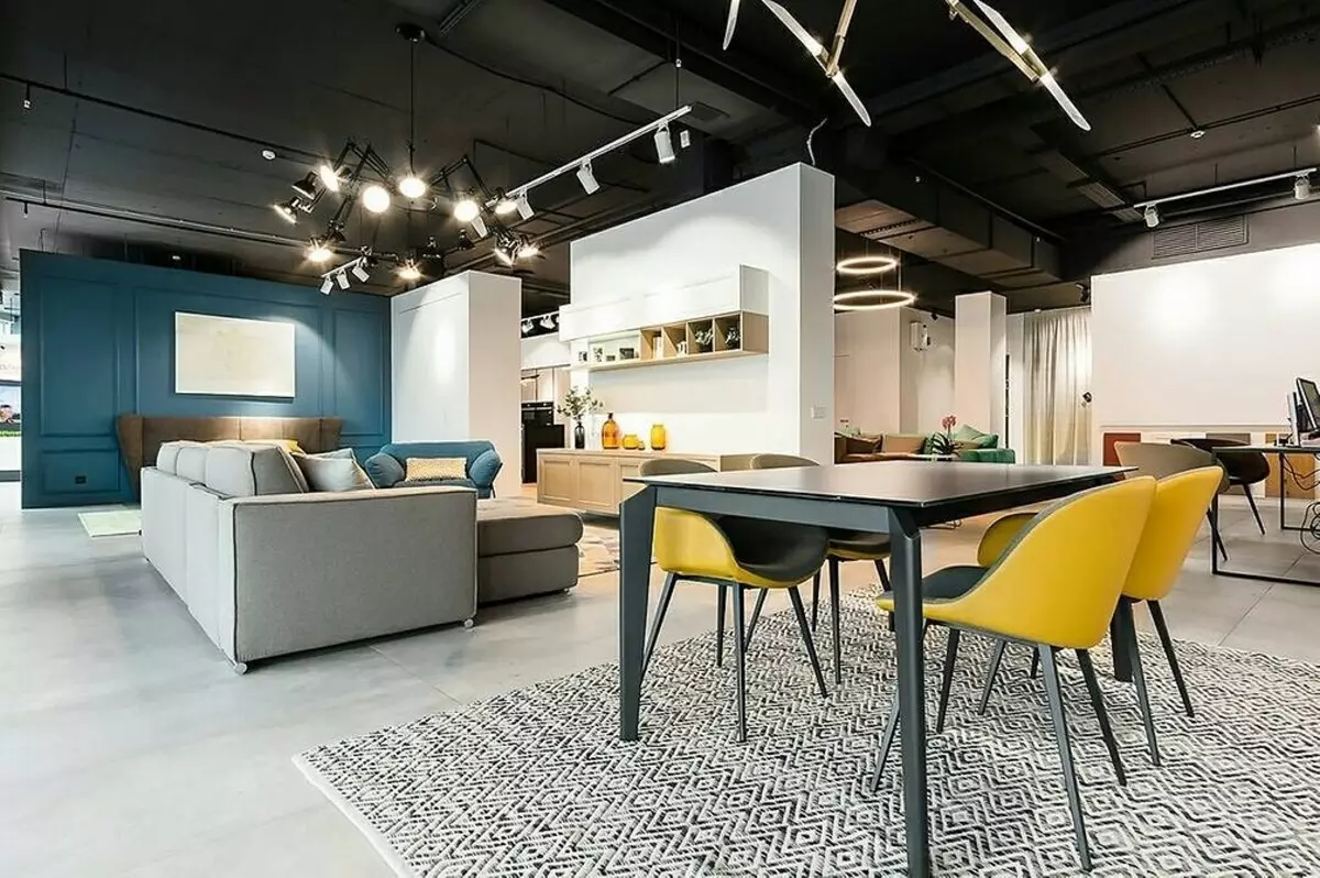Design Dnevna soba v visokotehnološkem slogu: Kako narediti bolj udobno? 8235_130