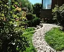 Como fazer um pequeno jardim visualmente espaçoso: 10 técnicas inteligentes 8245_60