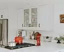 Cuisine lumineuse dans le style classique: comment créer un intérieur qui ne complique pas 8253_128