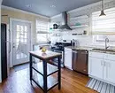 Bright kitchen in classic style: how to create an interior that does not complicate 8253_8
