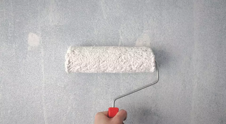 Kumaha cara nerapkeun wallpaper cair: léngkah ku léngkah-léngkah dina 3 tahap
